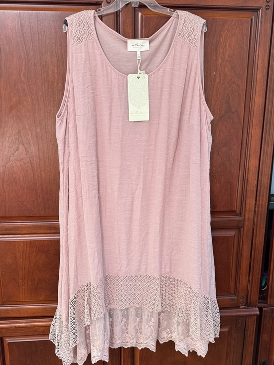 La Bellum Tops - La Bellum by Hillary Scott Dusty Rose Crochet-Hem Sleeveless midi dress